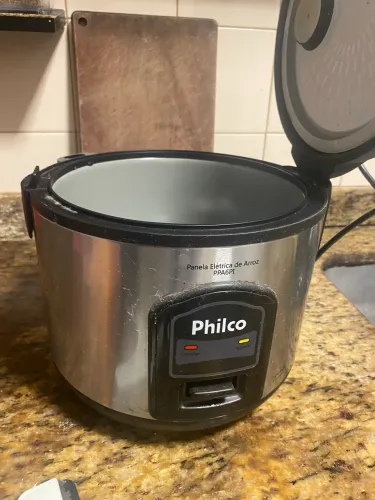 Panela de arroz elétrica