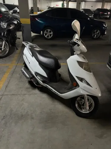 Suzuki Burgman 125