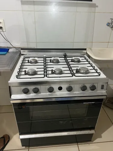 Fogão 6 bocas ( elétrico )