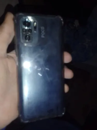 POCO ms5 estou vendendo porque está com problema na entrada do carregador, 128 gb