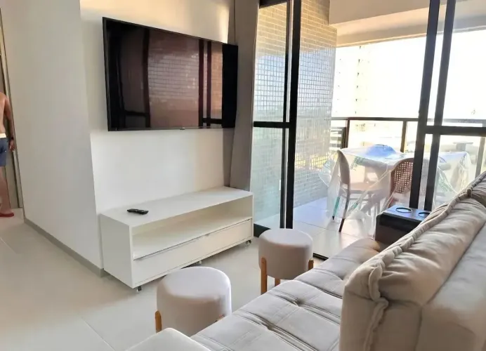 ALUGO 2/4 com 2 vagas de garagem | Vista Mar | Mobiliado | Jaguaribe