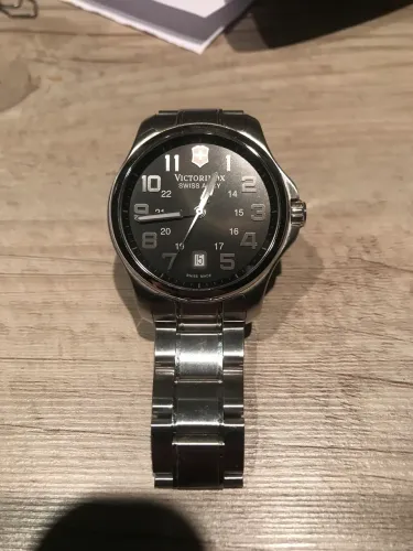 Relógio Victorinox Swiss - Aço Mostrador Preto