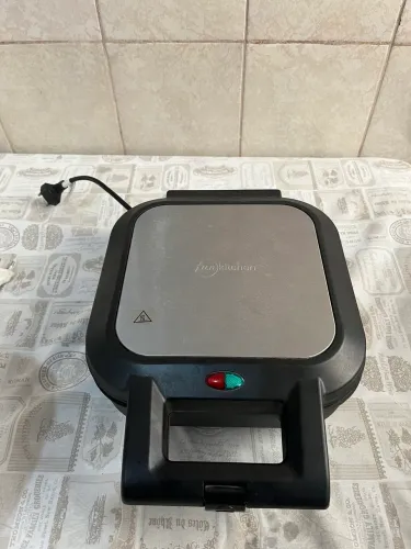 Maquina empadão 