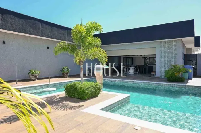 Casa à venda em condomínio fechado em Sorocaba | 366m² em Fazenda Jequitibá | CA4382