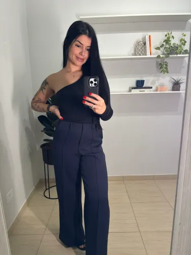 Calça Feminina de Alfaiataria Pantalona