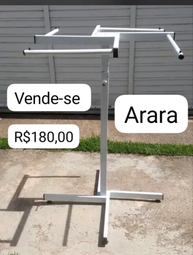 Arara para exposição de loja ou acessórios
