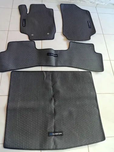 KITS DE TAPETES EMBORRACHADO = CRETA HYUNDAI / JEEP RENEGADE.