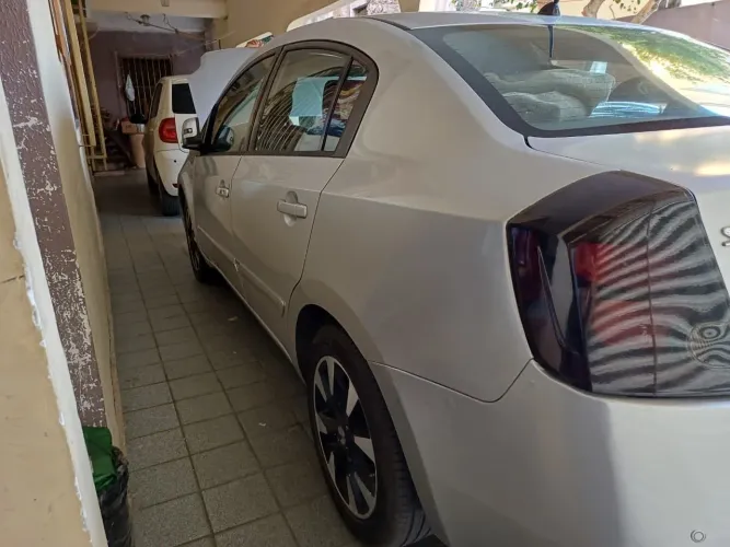 Nissan Sentra SR 2.0 Flex Fuel 16V Aut. 2012