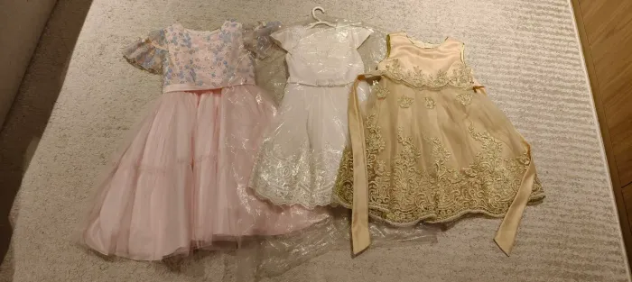 3 vestidos de festa infantis