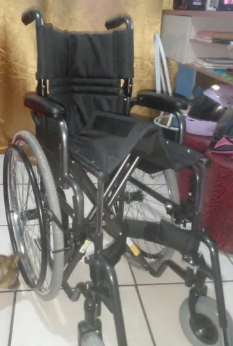 Cadeira de Rodas e Andador