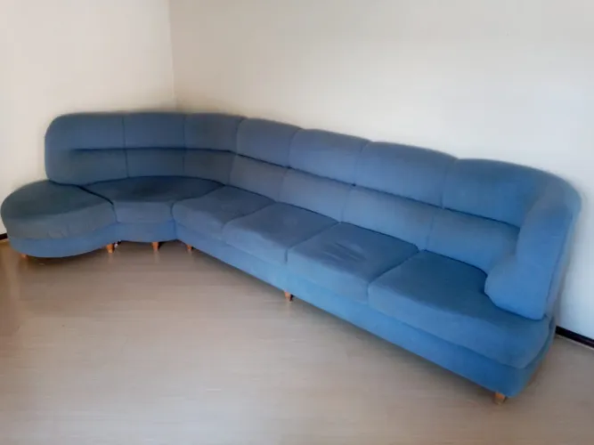 Sofá em ? L ? azul