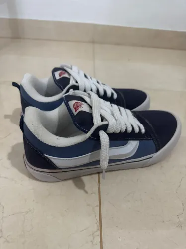 Tênis vans knu skool azul