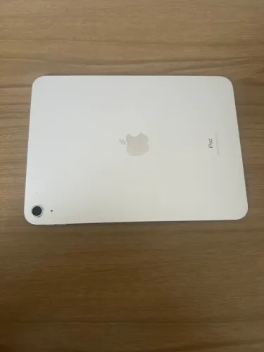 IPAD 10 geração 64GB PRATA- ACOMPANHA A CAPA CASE 