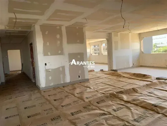 Apartamento com 120,62 m² 3 quartos à venda no bairro Jardim Karaíba