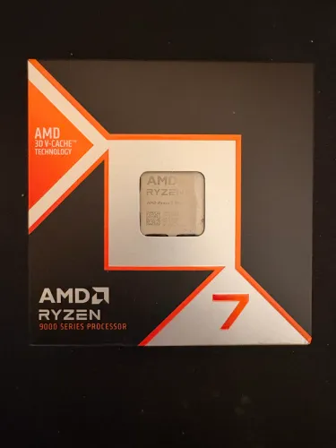 AMD Ryzen 7 9800X3D