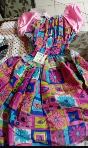 Vendo vestido de caipira adulto