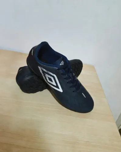 Chuteira Umbro Original 1 uso