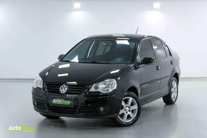 Volkswagen Polo Sedan 1.6 MI Total Flex 8V 4P 2011