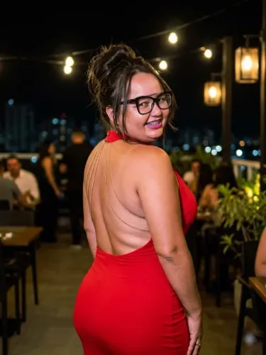 Cuidadora idosa experiência faxina serviço gerais 
