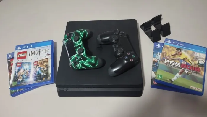 PlayStation 4 slim 1 tera de memória