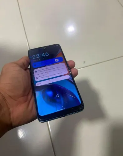 moto g22 barato, tela trincada