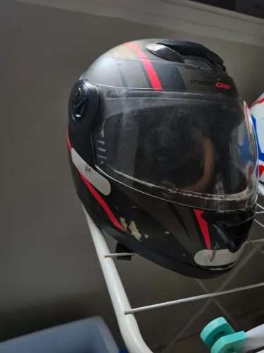 CAPACETE FEMININO- TAM 58