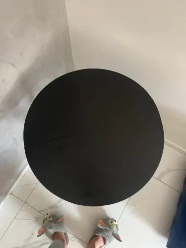 Mesa Mesa Dobrável Redonda Preta - Compacta e Prática