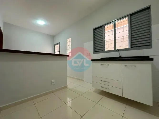Apartamento de 01 quarto com armários no bairro Poção codigo: 354250