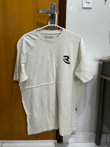 camiseta ramp off white tamanho gg