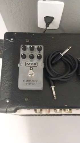 Pedal distorção mxr fulbore metal
