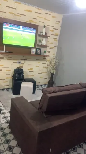 vendo 2 casas a 5 min da estação Baltazar fidelis (paradinha)valor 150 mil a vista