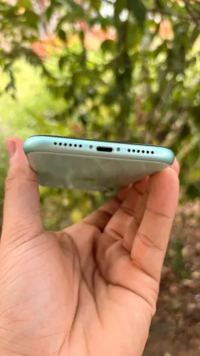 iPhone 11
