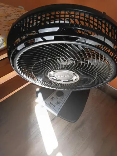 Grande ventilador da Arno