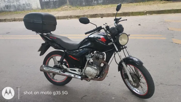 Moto CG Fan 125 2010 preta
