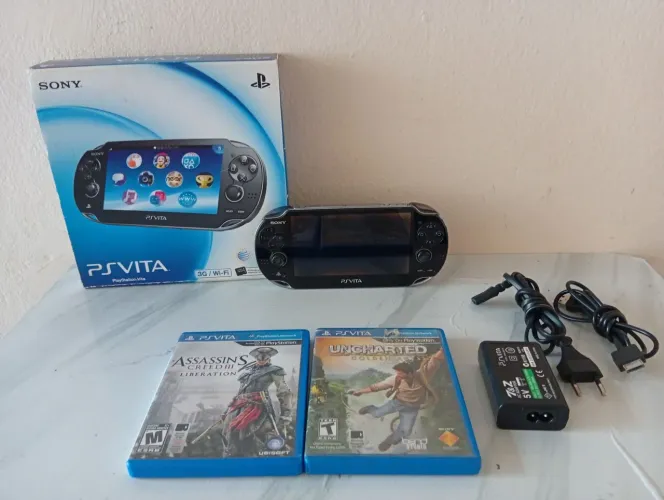 PSvita completo com 2 jogos originais