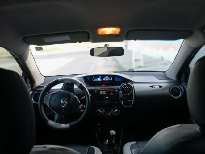 Toyota Etios XS Sedan 1.5 Flex 16V 4P Mec. 2018