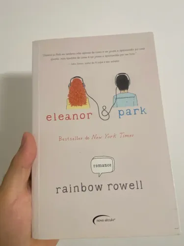 Livro Eleanor & Park de rainbow rowell 