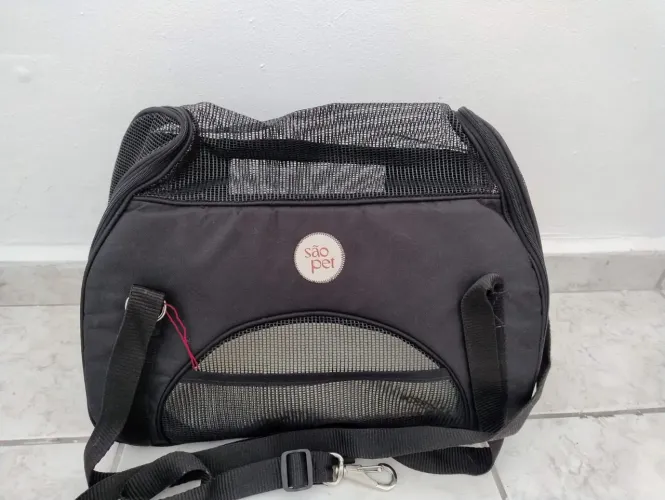 Bolsa pet para avião
