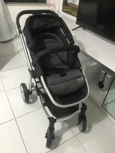 Carrinho de bebê