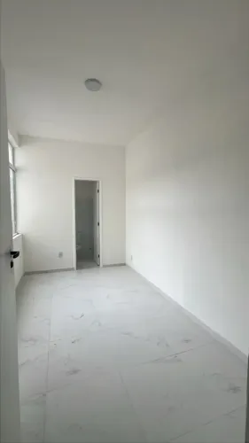 Imóvel para aluguel tem 6 metros quadrados com 1 quarto em Centro - Salvador - BA