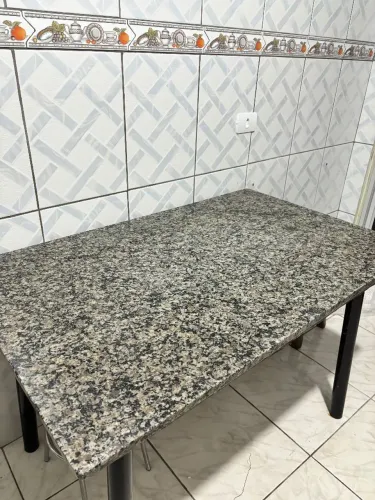 Tampo de Granito cinza