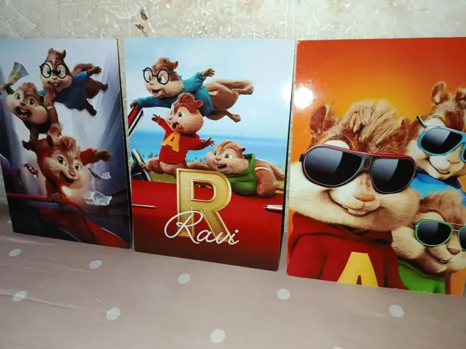 Vendo quadro decorativo no tema Alvin e os esquilos com come "Ravi"