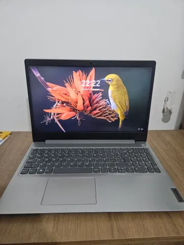 Notebook Lenovo IdeaPad 3 ? Ótimo estado PRECISA TROCAR A TELA
