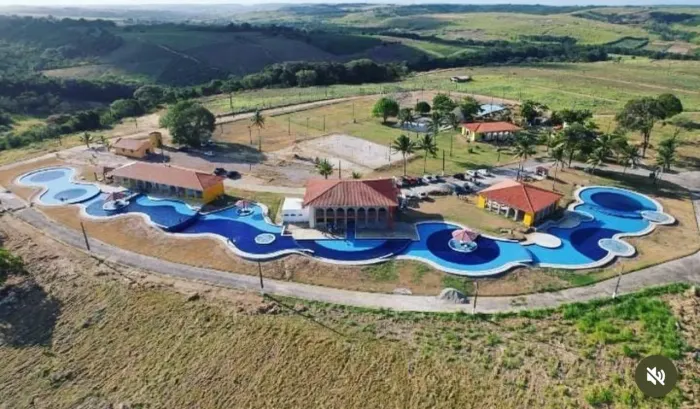 Terreno para Venda em Pitimbu, Centro, 1 dormitório, 1 suíte, 1 banheiro, 1 vaga