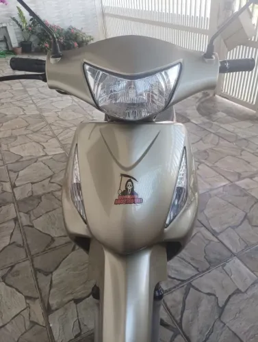 Biz 125 