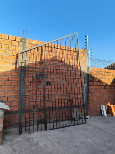 Grade de ferro