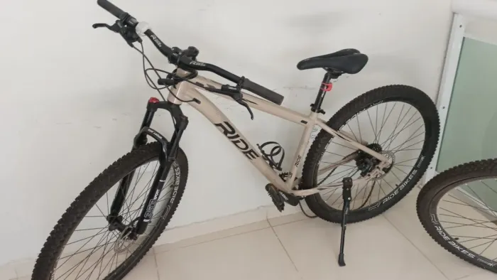 2 Bicicletas Ride