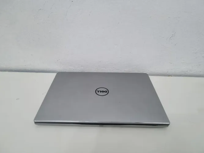 Dell inspiron 7472 i7 8th