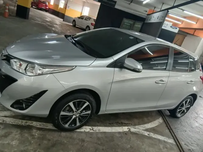 Toyota Yaris XS Connect 1.5 Flex 16V 5P AUT 2021
