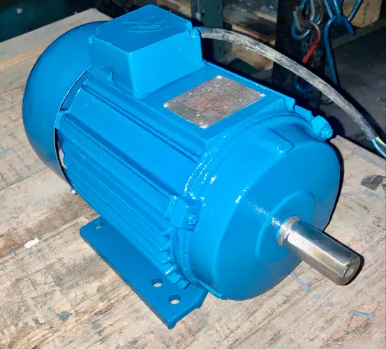 Motor Elétrico 3 Cv 3500 Rpm Trifásico 
